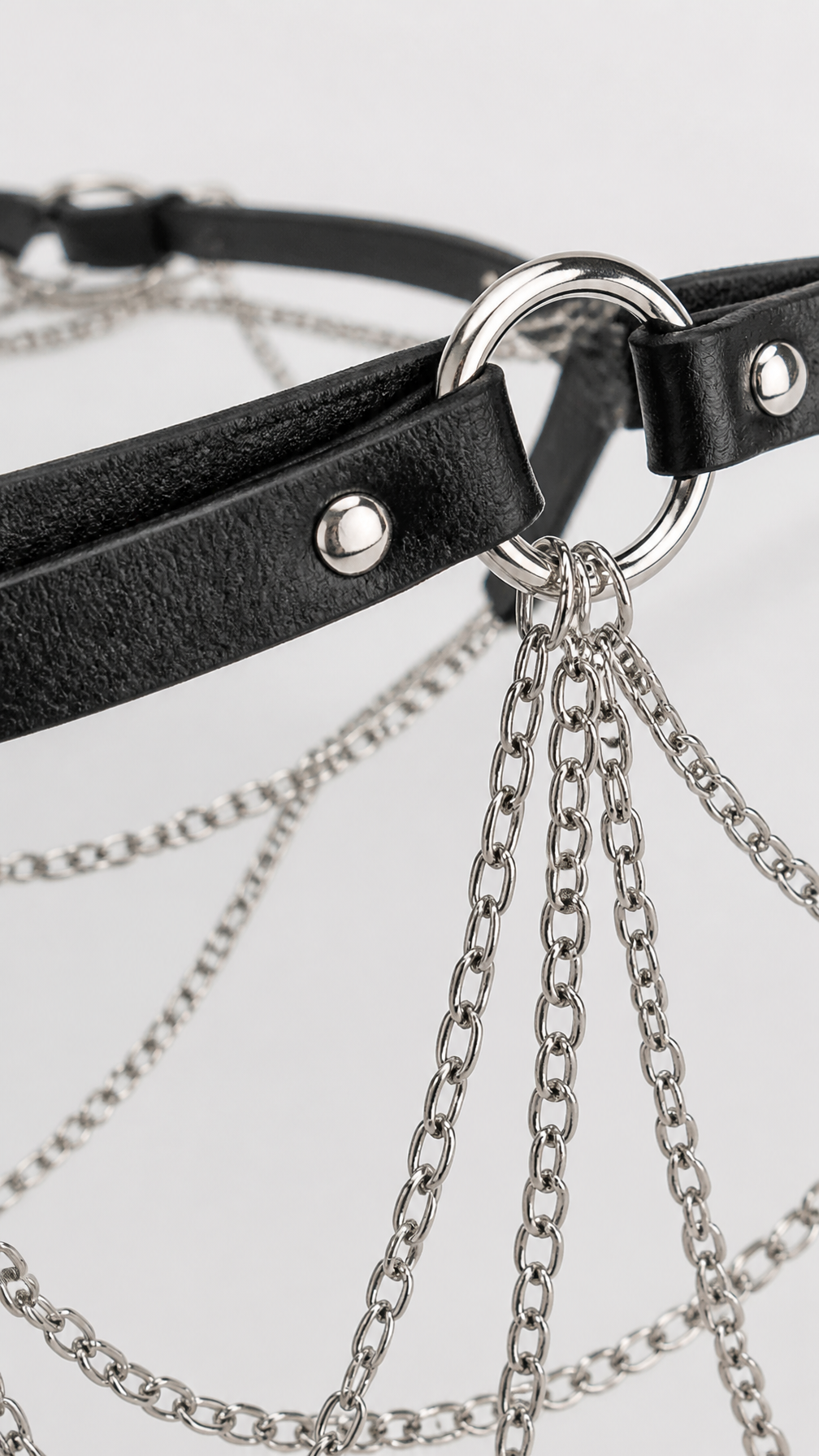 Harness biodrowy z łańcuszkami Miraluxe